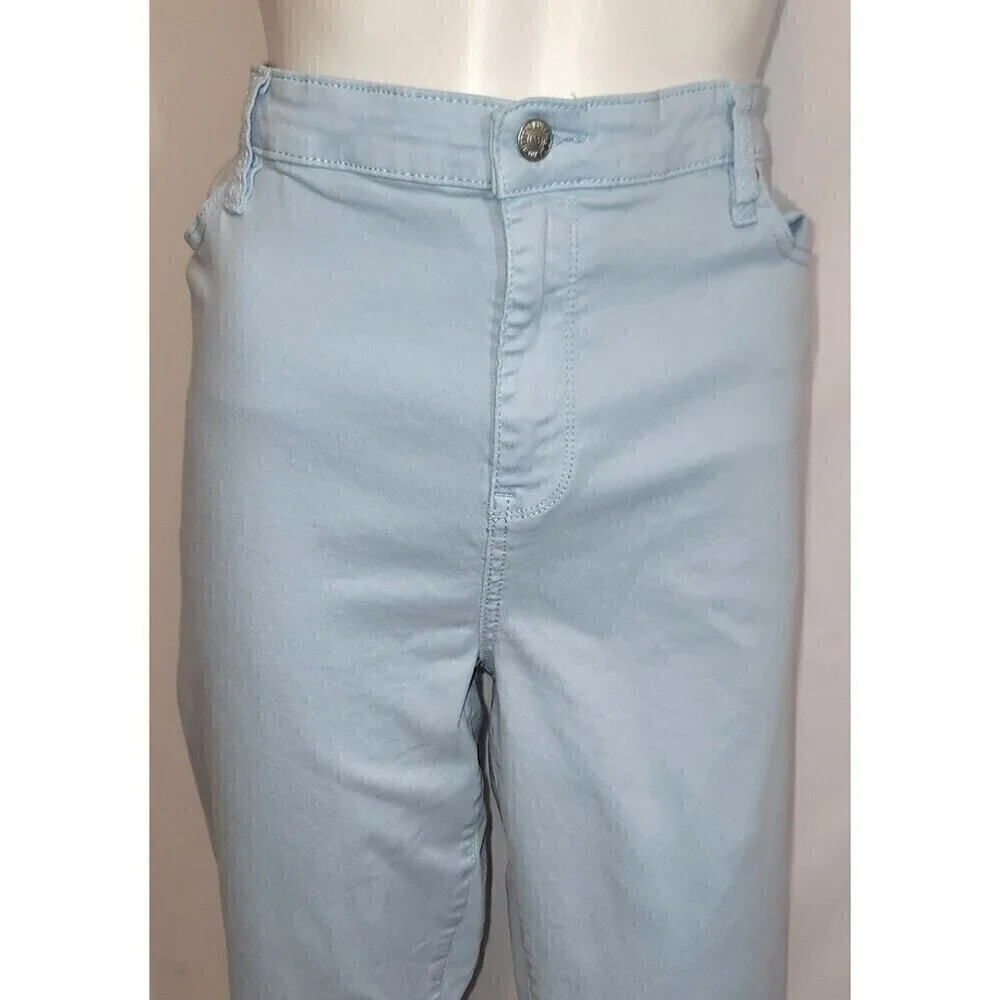 Buffalo David Bitton Jeans Fog Blue High Rise Havana Ankle Jeans - Size 16